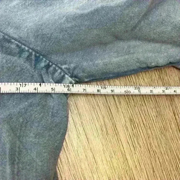 Tramp Light Blue Off The Shoulder Top Size Small - Picture 7 of 9